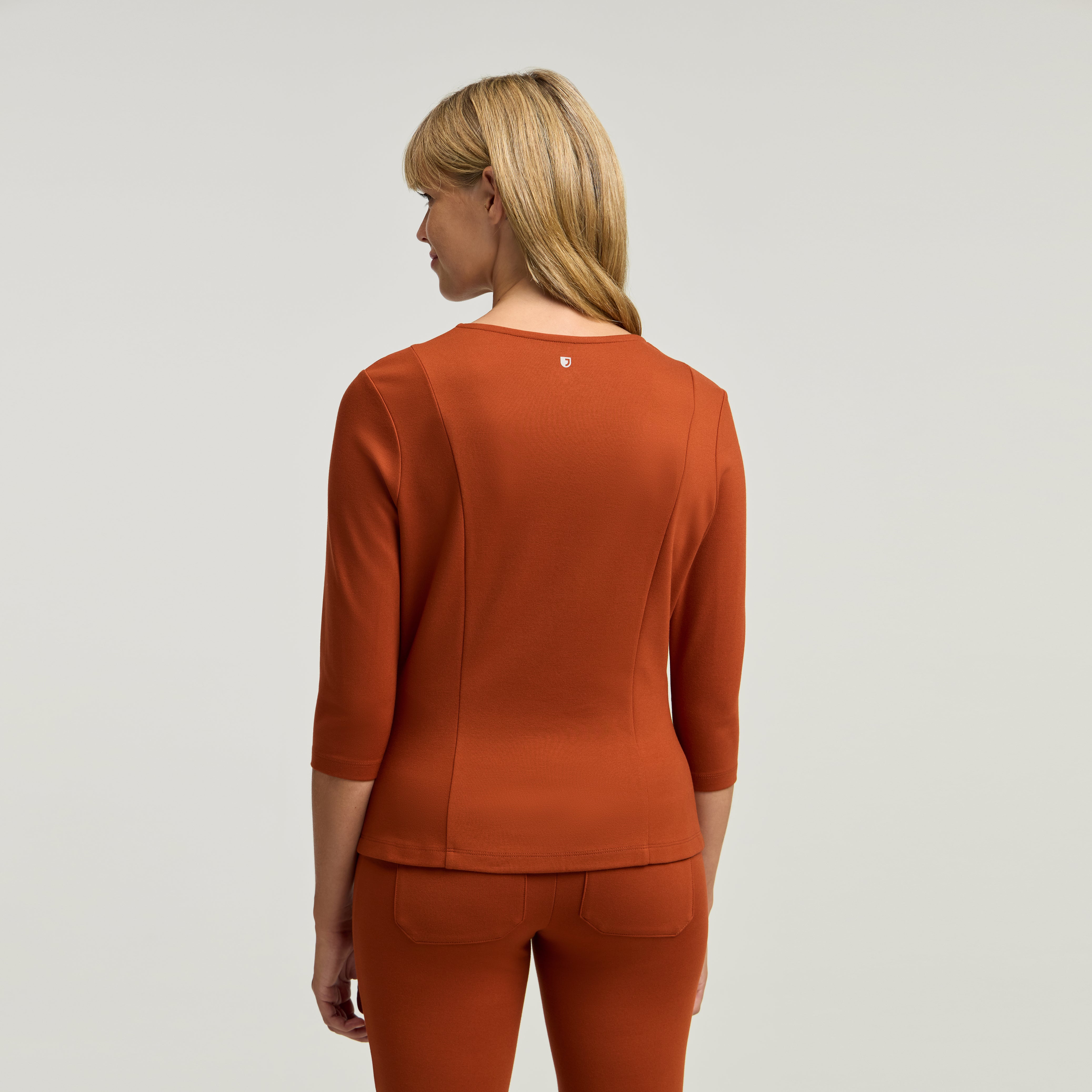 The Soft Flare Scrub Set - Sienna