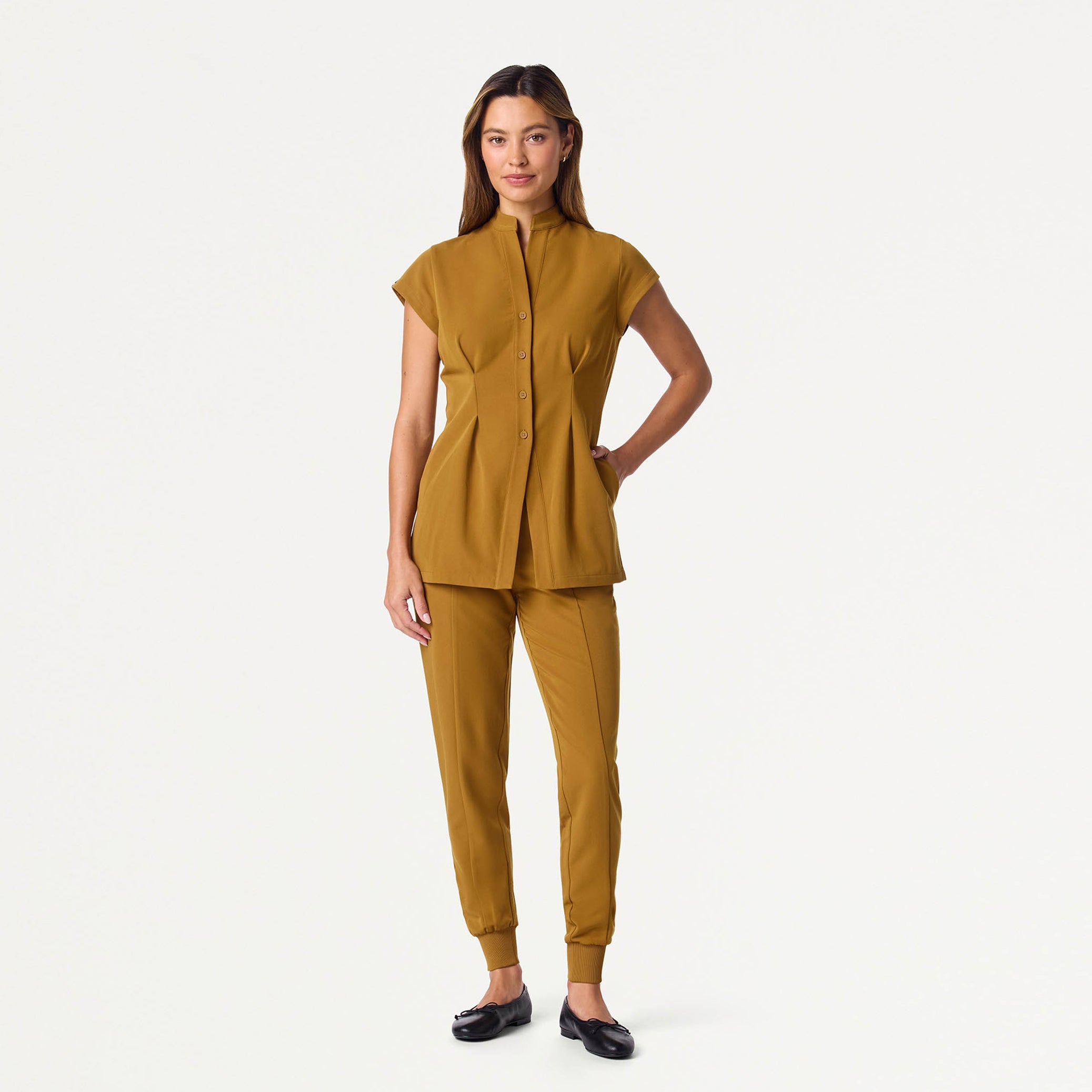 The Tailored Tunic Scrub Set - Cider