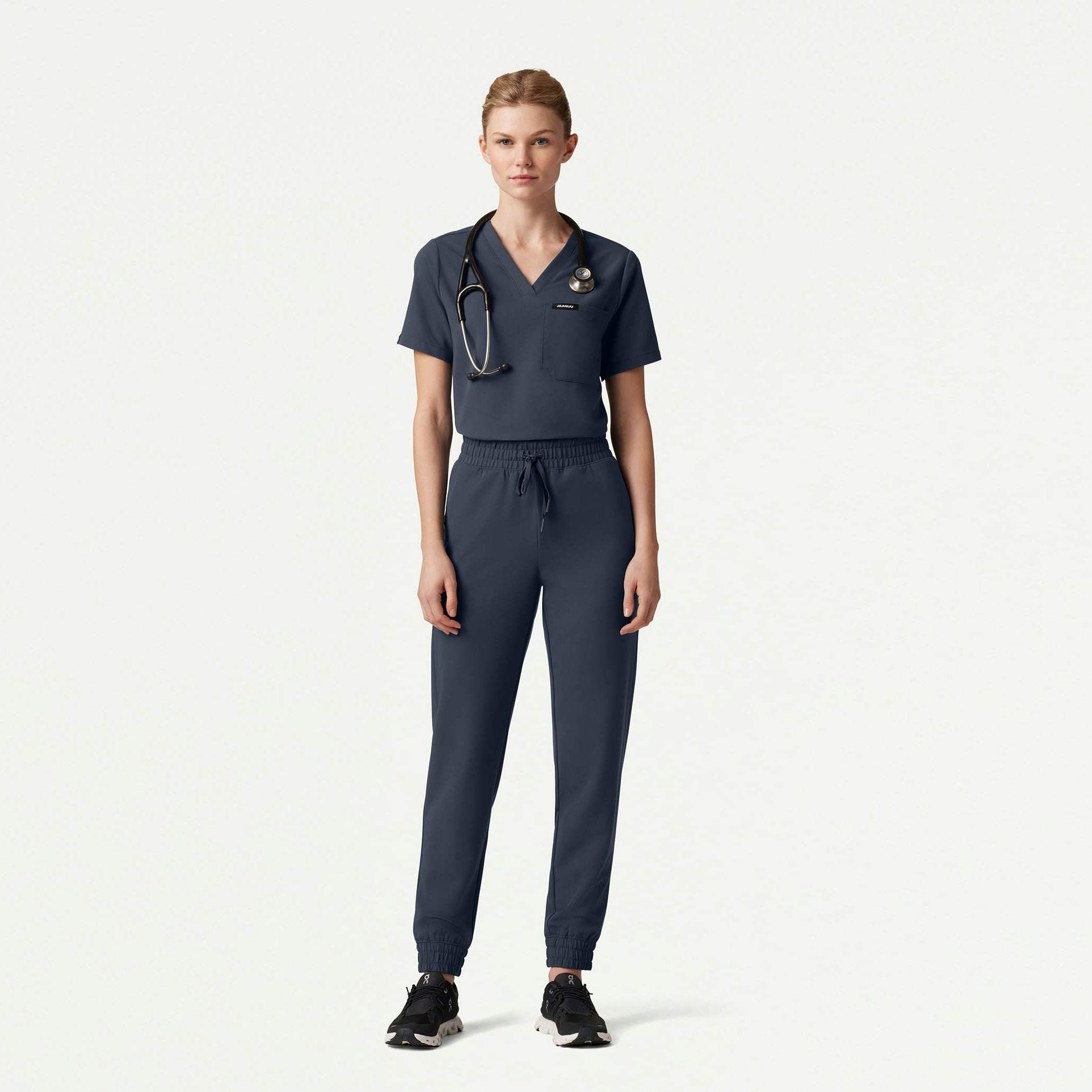 The Cam Essential Scrub Set - Carbon Gray