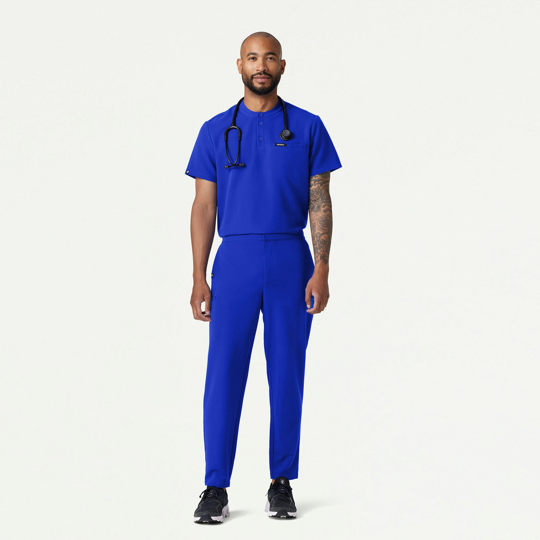 The Thom Essential Scrub Set - Electric Blue