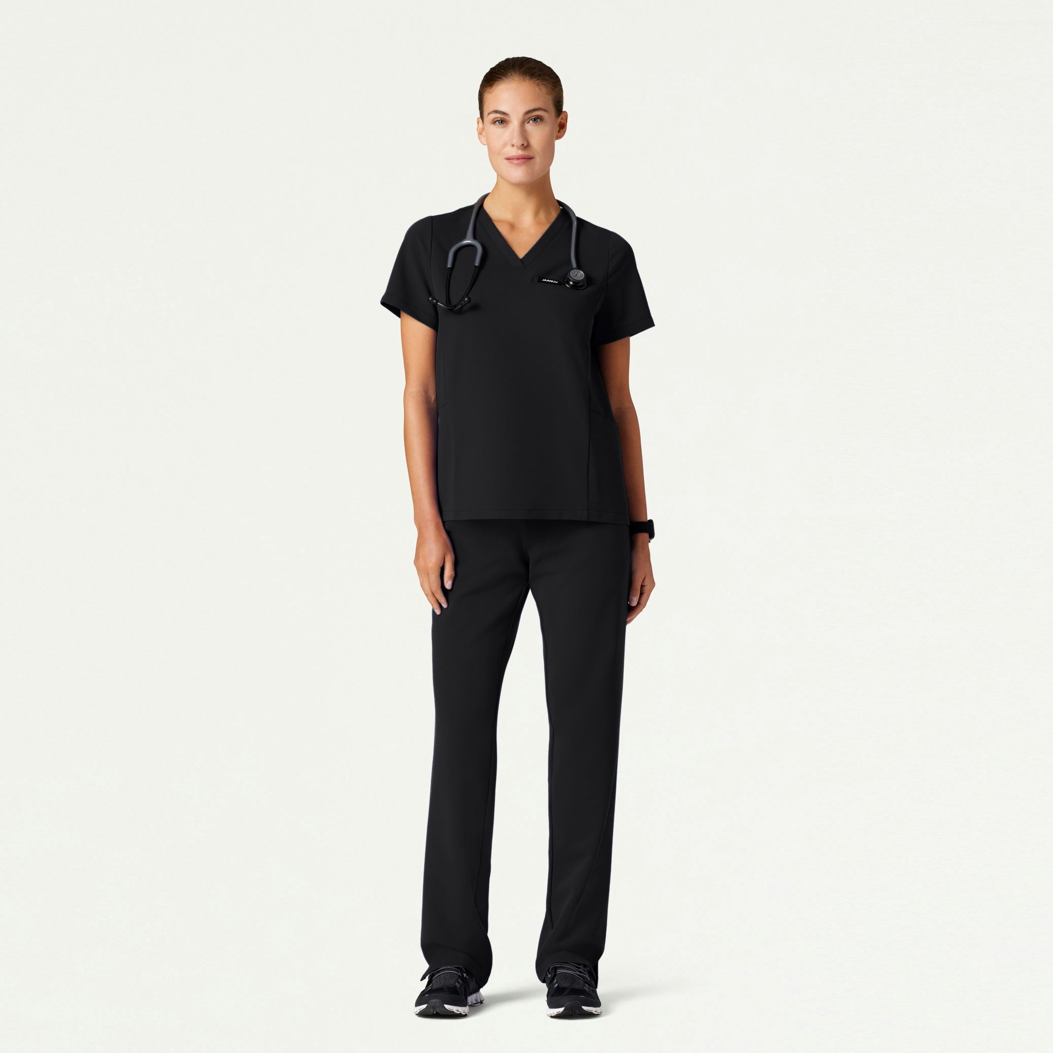 The Bravais Essential Scrub Set - Black
