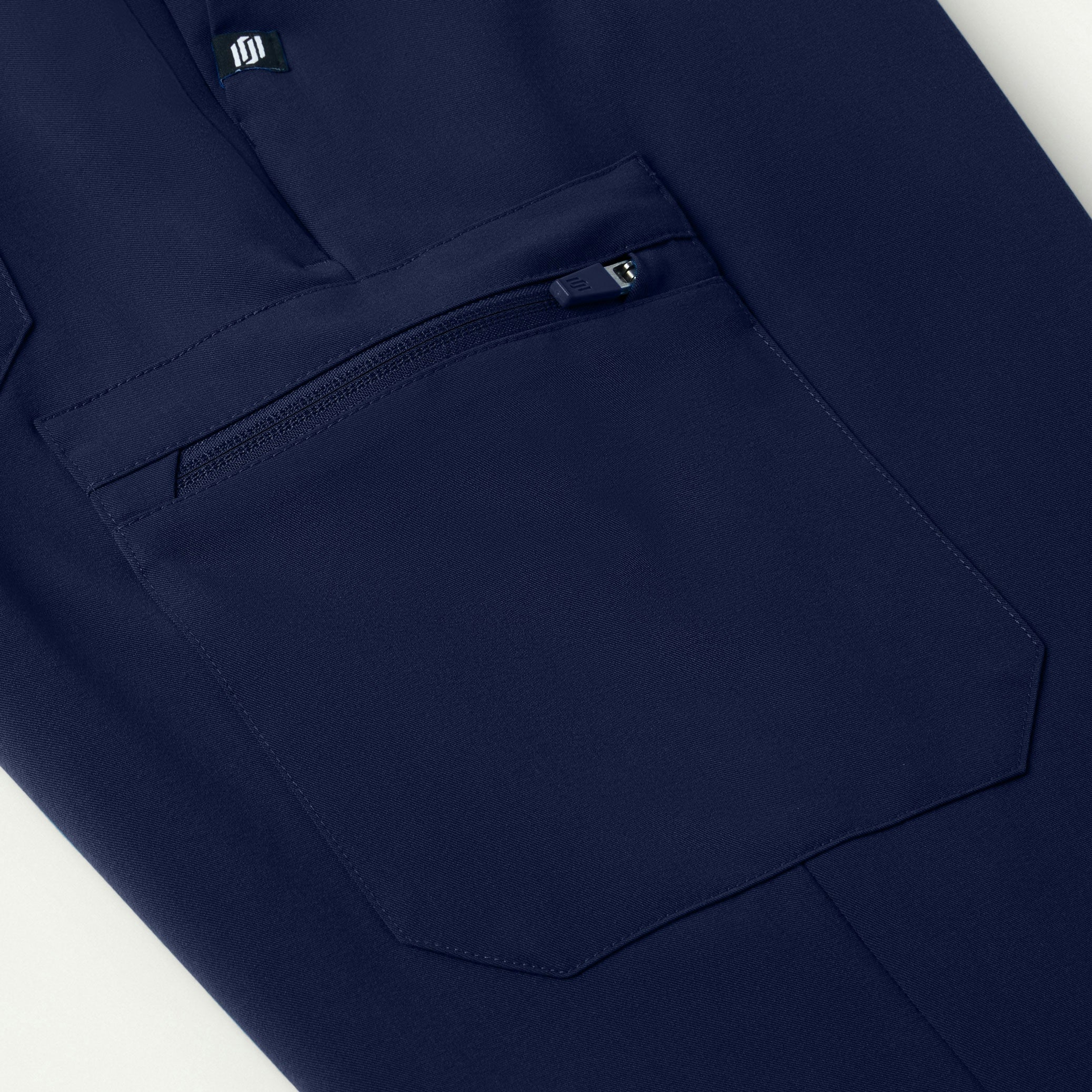 The Geiger Essential Scrub Set - Midnight Navy