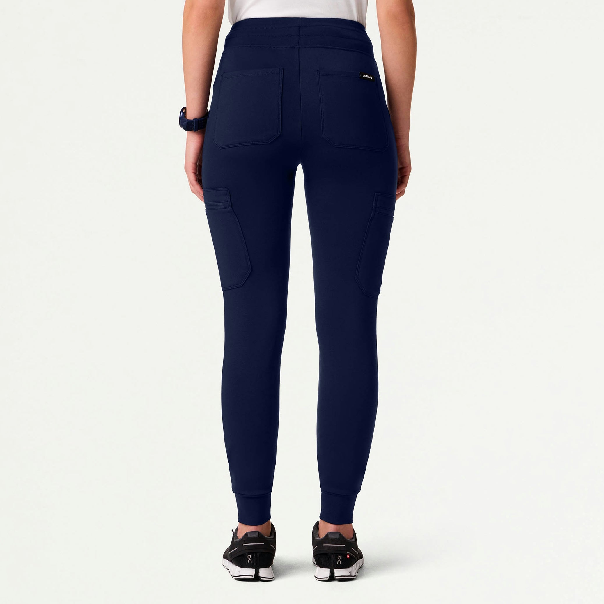 The Nesta Essential Scrub Set - Black