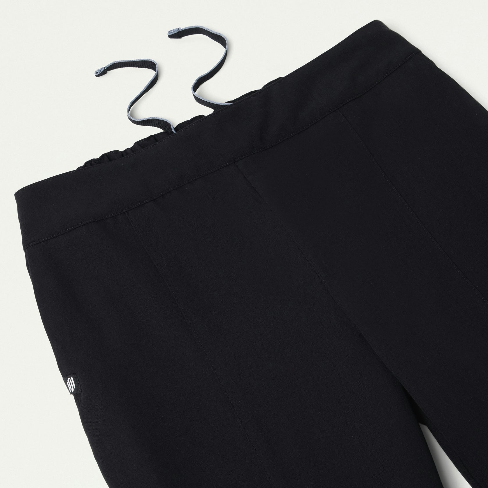Lio Tapered 5-Pocket Scrub Pant - Black - WOMEN'S PANTS - Jaanuu