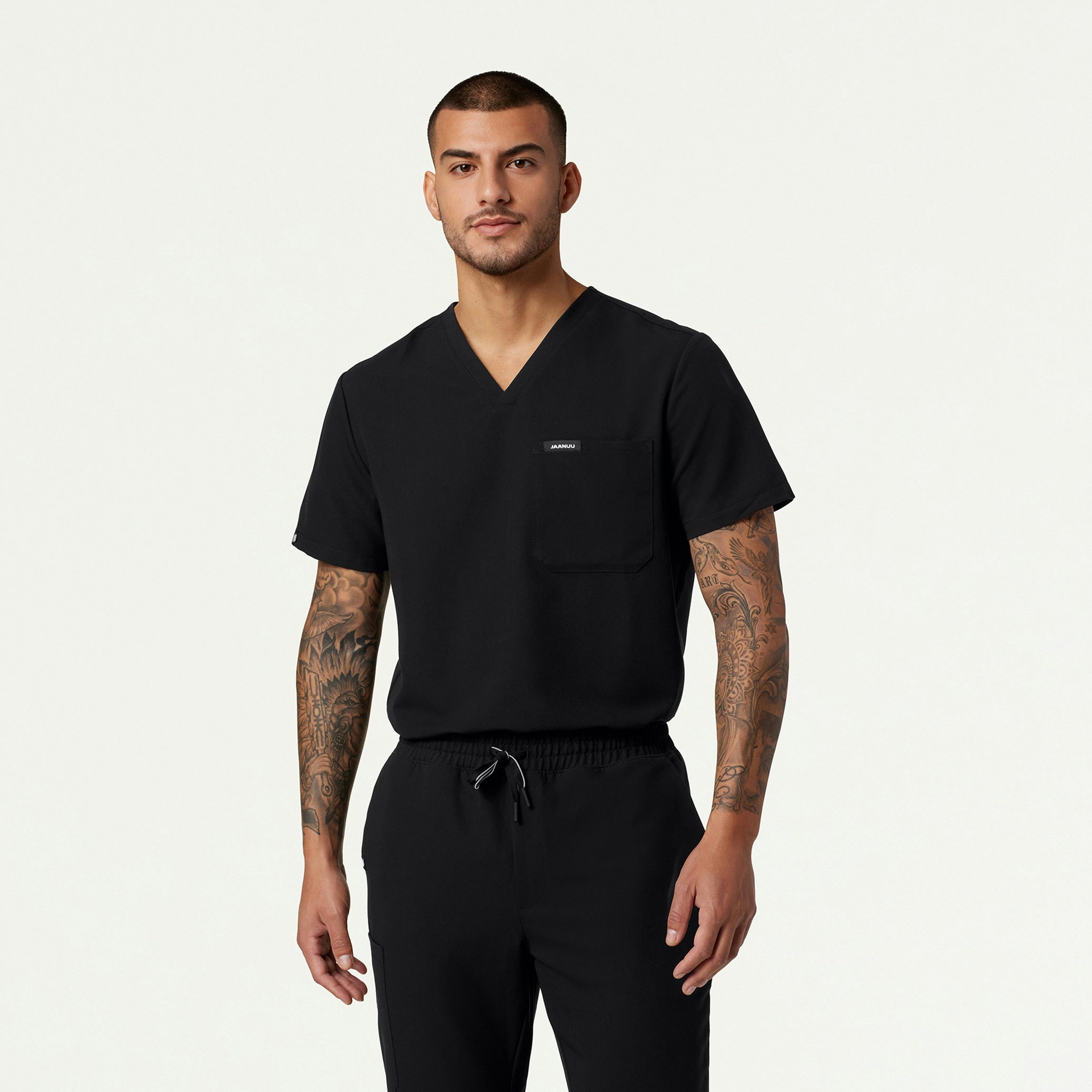The Auggie Essential Scrub Set - Black - 2