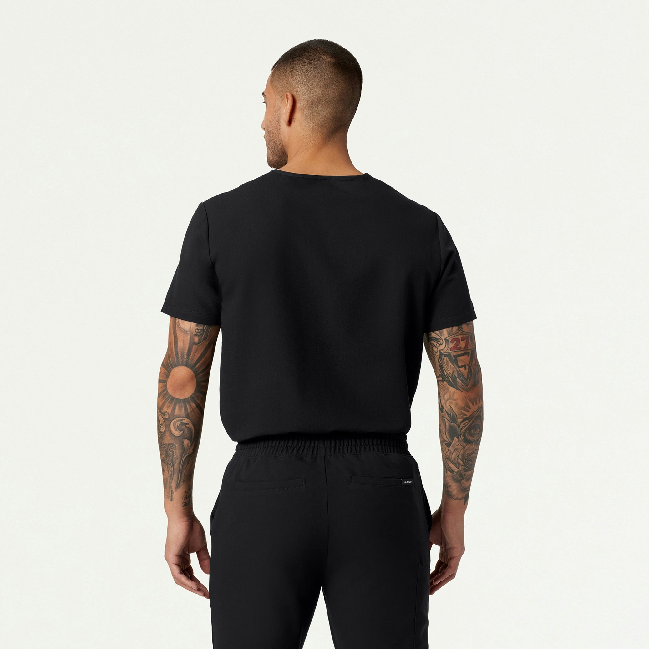 The Auggie Fleece Scrub Set - Black - 5