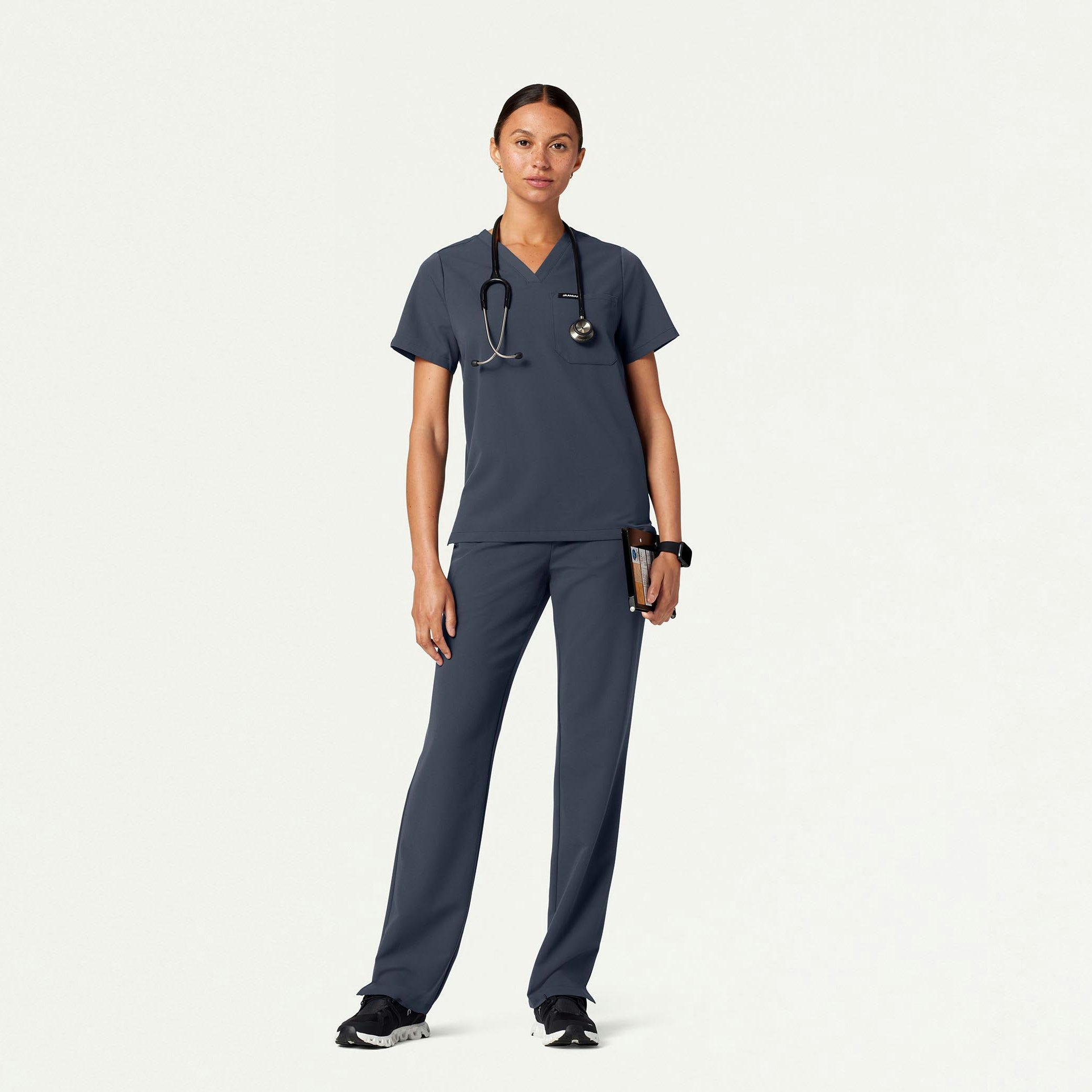 The Ava Essential Scrub Set - Carbon Gray - 1